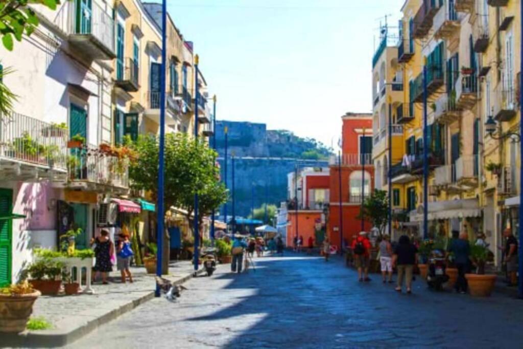 Appartamento Sul Mare Ad Ischia Ponte Zewnętrze zdjęcie